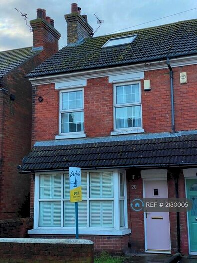 4 Bedroom Terraced House To Rent In Ormonde Road, Hythe, CT21