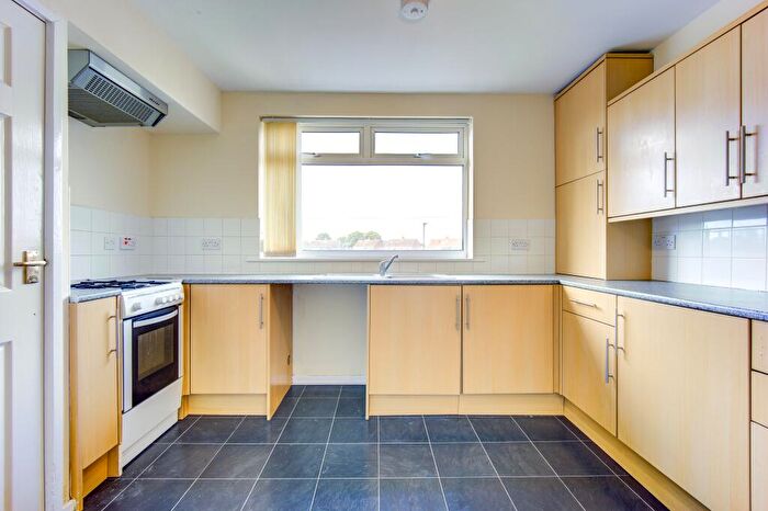 3 Bedroom Flat To Rent In Buttermere Road, North Shields, Tyne & Wear, NE30
