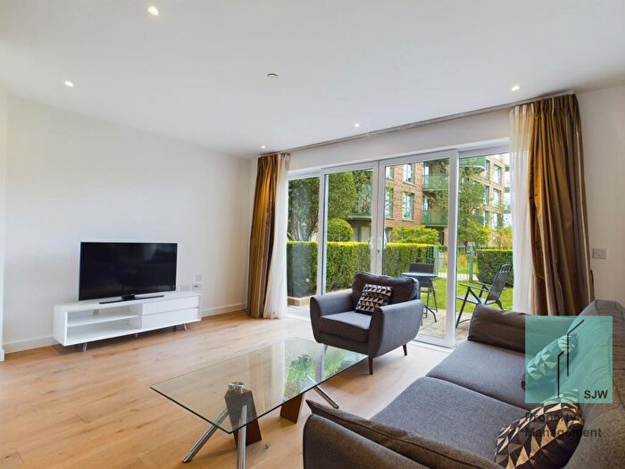 3 Bedroom Town House To Rent In Astell Road, London, SE3