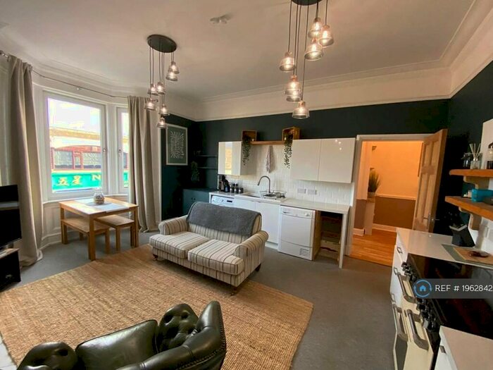 2 Bedroom Flat To Rent In Titchfield Street, Kilmarnock, KA1