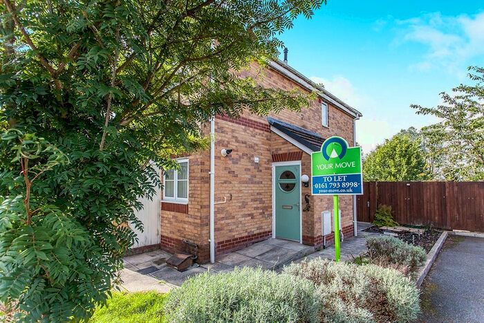 2 Bedroom Flat To Rent In Hinchley Way, Pendlebury, Swinton, Manchester, M27