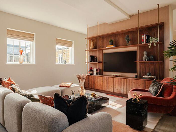 4 Bedroom Mews For Sale In At Trent Park, London, EN4