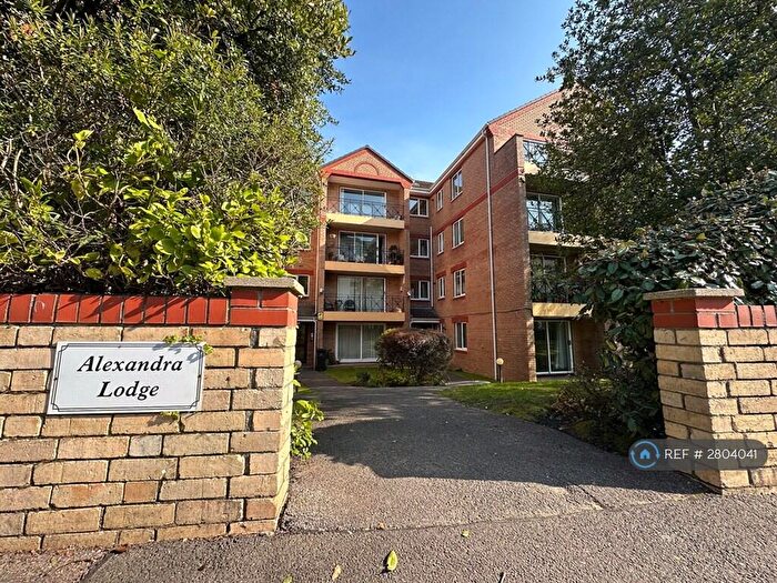 2 Bedroom Flat To Rent In Alexandra Lodge, Bournemouth, BH1