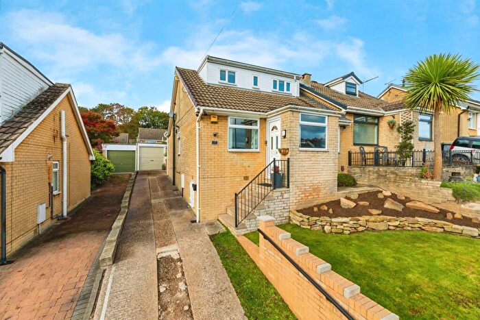 3 Bedroom Semi-Detached Bungalow For Sale In Benton Way, Bradgate, Rotherham, S61