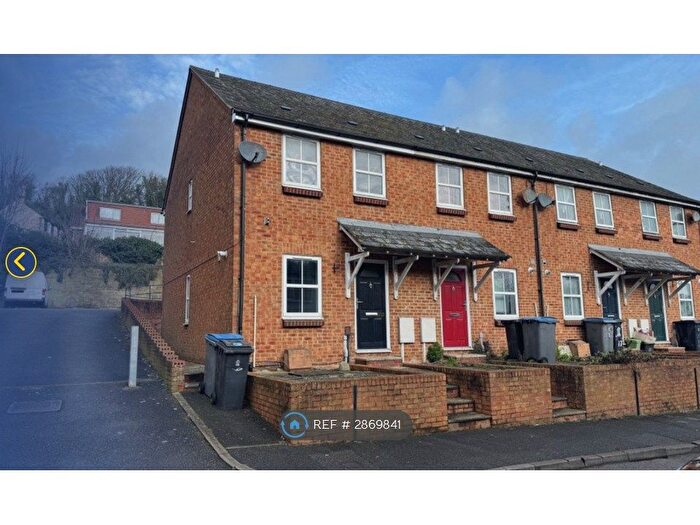 2 Bedroom End Of Terrace House To Rent In Primrose Road, Dover, CT17