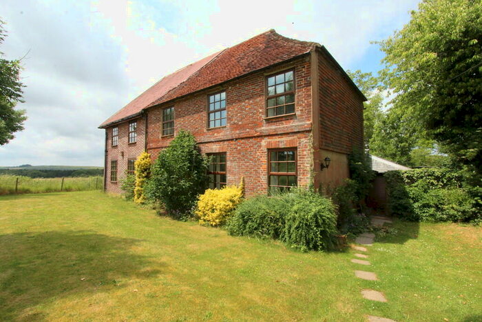 5 Bedroom Detached House To Rent In Compton, PO18