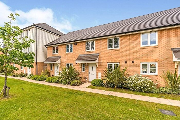 4 Bedroom Terraced House To Rent In Fullingpits Avenue, Maidstone, Kent, ME16