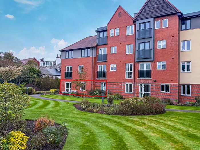 2 Bedroom Flat For Sale In Brunlees Court, Cambridge Road, Southport, PR9