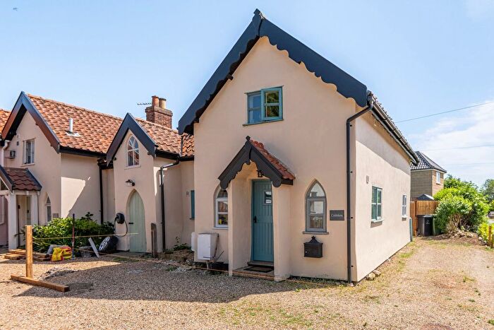 3 Bedroom End Of Terrace House For Sale In Old Post Office Street, Shipdham, IP25