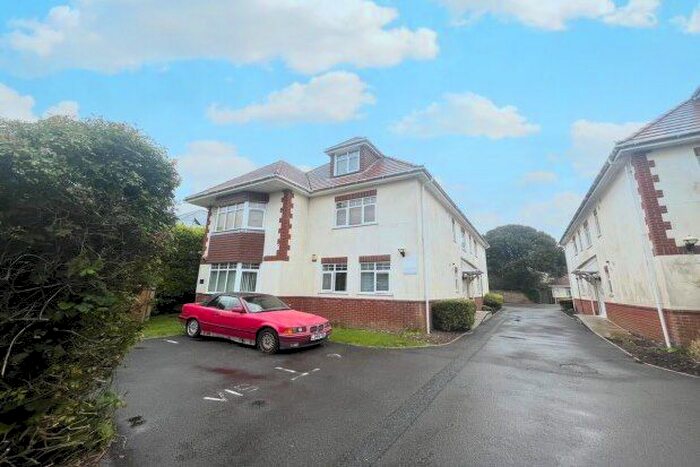 2 Bedroom Flat To Rent In Tower View, Bournemouth, BH6