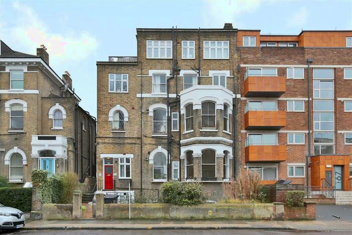 1 Bedroom Flat To Rent In Green Lanes, London, N16
