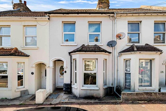 2 Bedroom Terraced House For Sale In Marshall Street, Folkestone, CT19