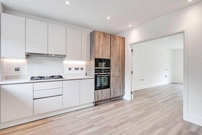 3 Bedroom Terraced House For Sale In Torus Way, Childs Hill, London, NW2