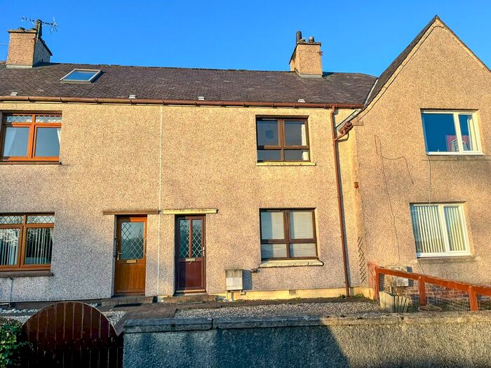 2 Bedroom Terraced House For Sale In Canada Crescent, Stornoway, HS1