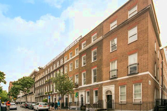 1 Bedroom Flat To Rent In Guilford Street, Bloomsbury, London, WC1N