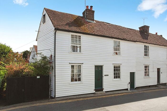 3 Bedroom Semi Detached House For Sale In Waterloo Road, Cranbrook, Kent, TN17