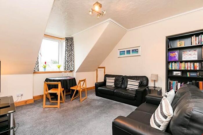 1 Bedroom Flat To Rent In Holburn Road, City Centre, Aberdeen, AB10