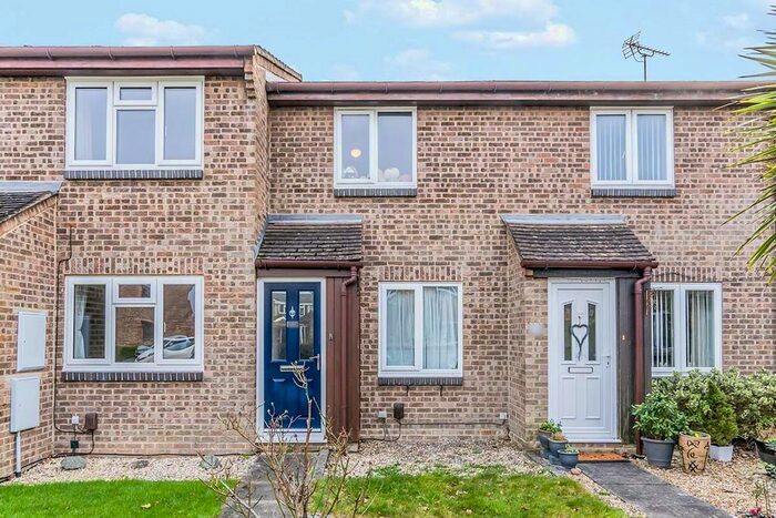 2 Bedroom Detached House To Rent In Merryfield, Fareham, Hampshire, PO14