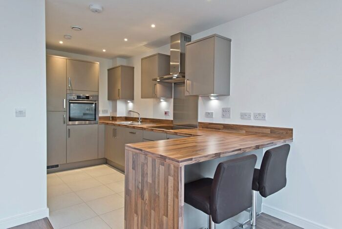 1 Bedroom Flat To Rent In Kingston Road, London, SW20