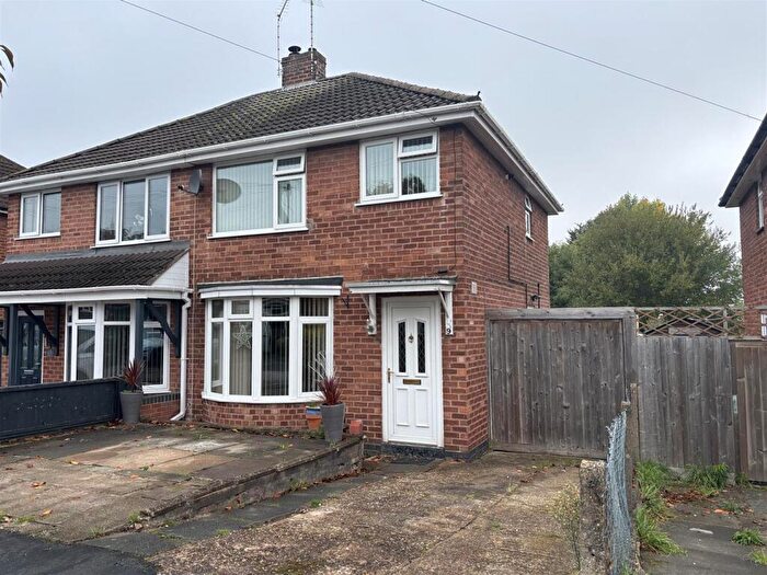 3 Bedroom Semi-Detached House For Sale In Ledwell Drive, Glenfield, Leicester, LE3