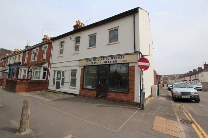 2 Bedroom Flat To Rent In Faringdon Road, Swindon, SN1