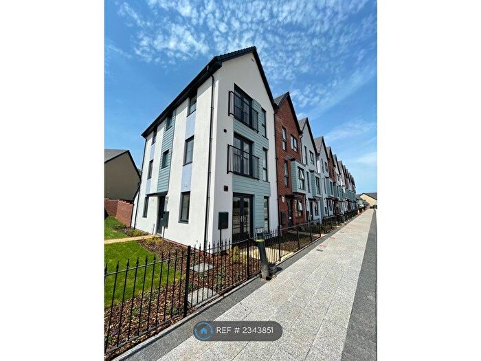 4 Bedroom End Of Terrace House To Rent In Bailey Bridge Walk, Chepstow, NP16