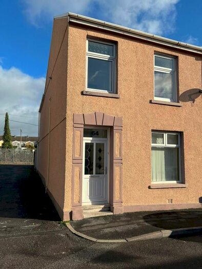 3 Bedroom End Of Terrace House To Rent In Bryn Road, Llanelli SA15