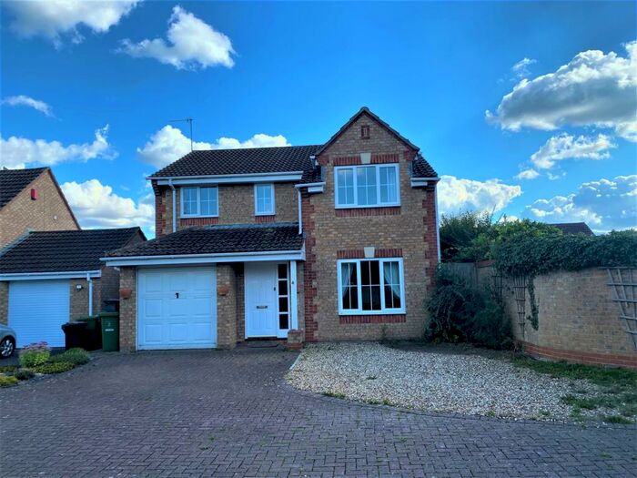 4 Bedroom Detached House For Sale In Eaton Wood, Peatmoor, Swindon, SN5