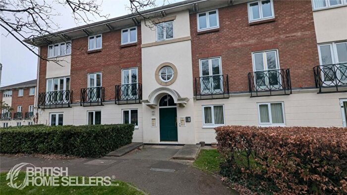 2 Bedroom Apartment For Sale In Hawkesbury Mews, Darlington, Durham, DL3