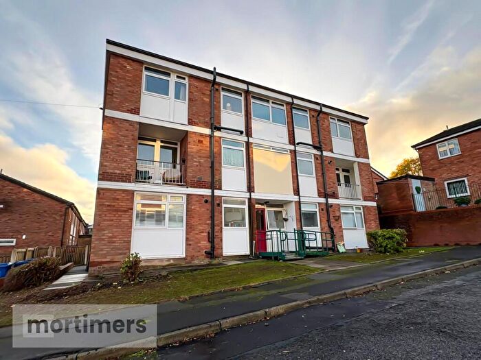 3 Bedroom Maisonette For Sale In Greenhill, Great Harwood, Blackburn, Lancashire, BB6