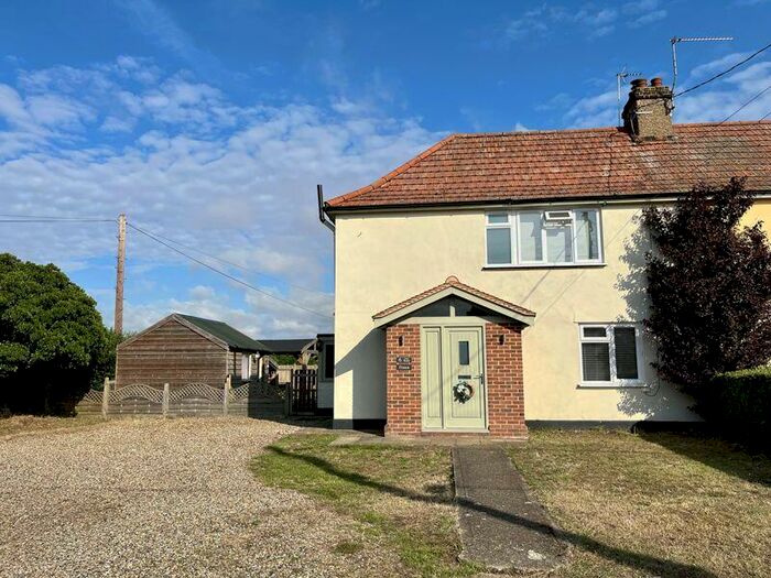 3 Bedroom Semi-Detached House For Sale In Fen Road, Pakenham, IP31