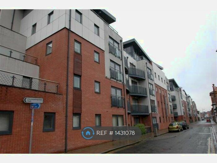 2 Bedroom Flat To Rent In The Quarter, Chester, CH1