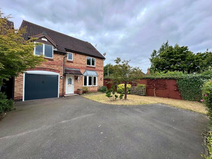 4 Bedroom House To Rent In Juniper Way, Loughborough, Leics, LE11