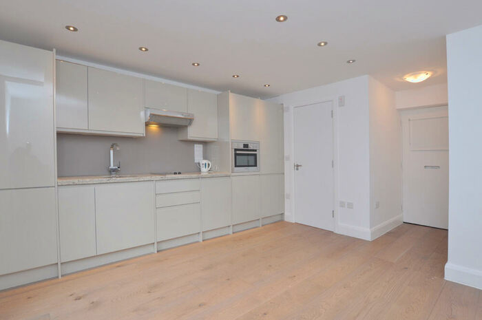 Studio To Rent In Bartholomew Close, London, EC1A