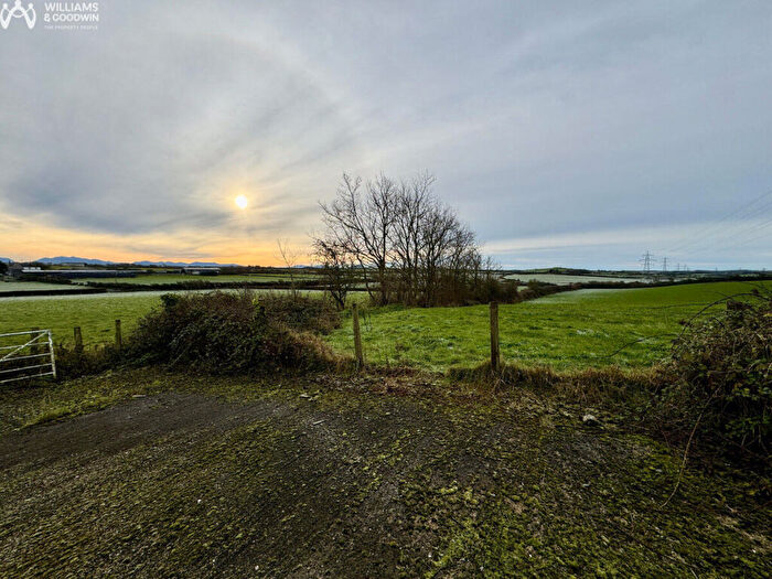 4 Bedroom Farm House For Sale In Llanynghenedl, Bodedern, LL65