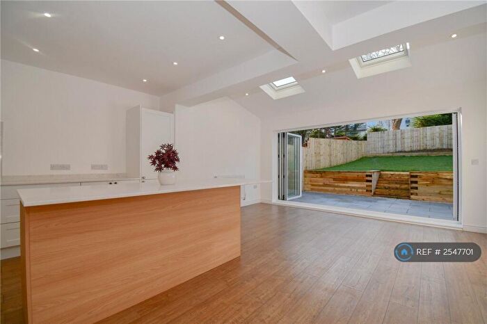 3 Bedroom Semi Detached House To Rent In Grange Road, Wirral, CH60