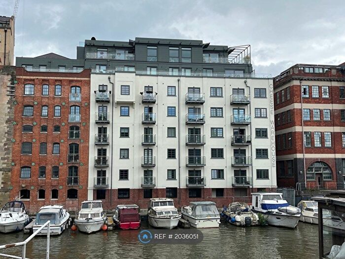 2 Bedroom Flat To Rent In Huller &amp; Cheese, Bristol, BS1