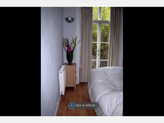 1 Bedroom Flat To Rent In Sinclair Rd, London, W14