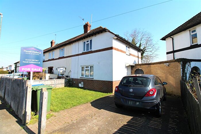 3 Bedroom End Terrace House For Sale In Maiden Lane, Crayford, Dartford, DA1