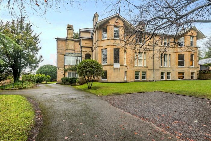 3 Bedroom Maisonette To Rent In Lansdown Road, Bath, Somerset, BA1