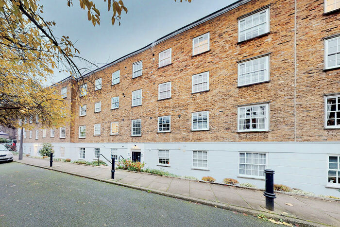 2 Bedroom Flat To Rent In John Spencer Square, London, N1
