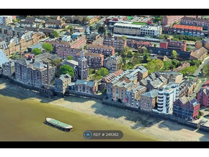 2 Bedroom Flat To Rent In Rotherhithe Street, London, SE16