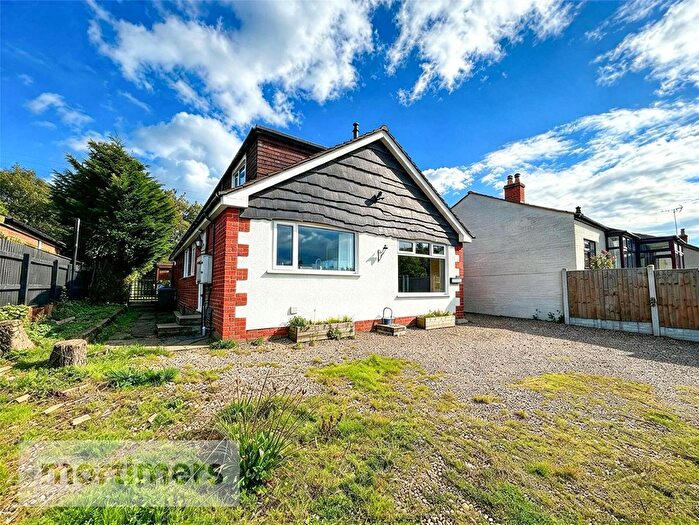 3 Bedroom Detached House For Sale In Preston New Road, Mellor Brook, Blackburn, Lancashire, BB2