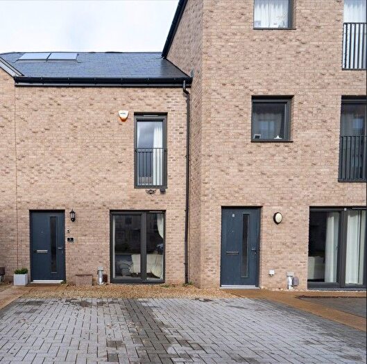 2 Bedroom Terraced House To Rent In Glenalmond Place, Edinburgh, EH11