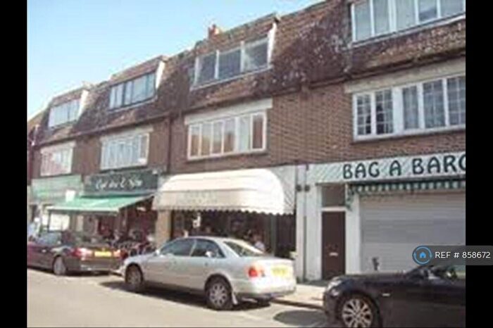 2 Bedroom Flat To Rent In Pound Place, Eltham, SE9