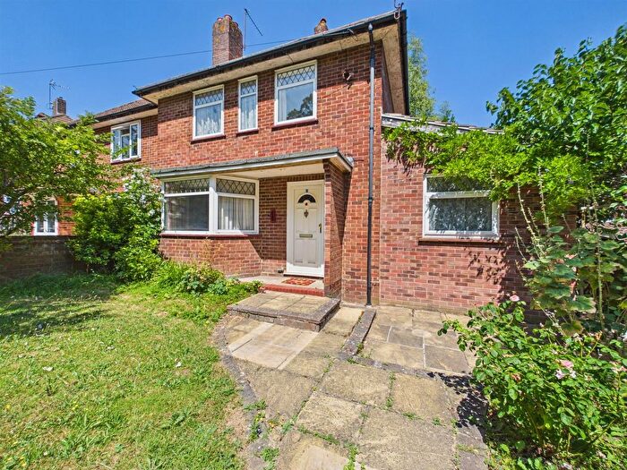 4 Bedroom Semi-Detached House For Sale In Hillars Heath Road, Coulsdon, CR5