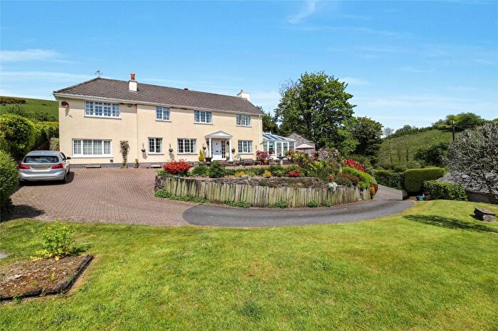 4 Bedroom Detached House For Sale In Heasley Mill, South Molton, Devon, EX36