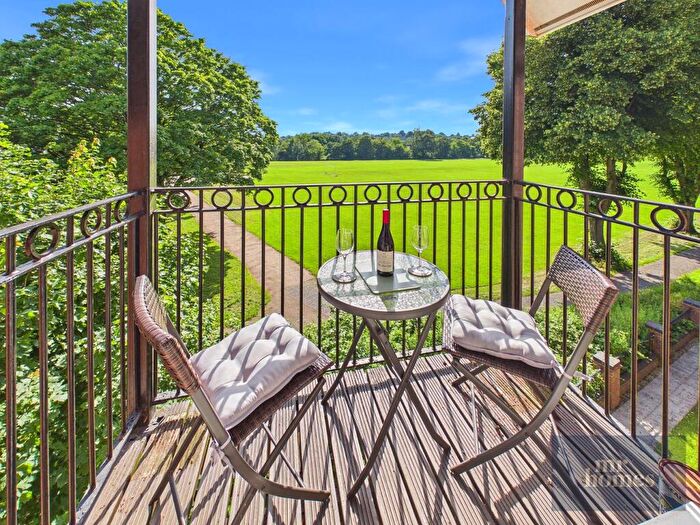 2 Bedroom Flat For Sale In Finnimore Court, Llandaff North, Cardiff, CF14
