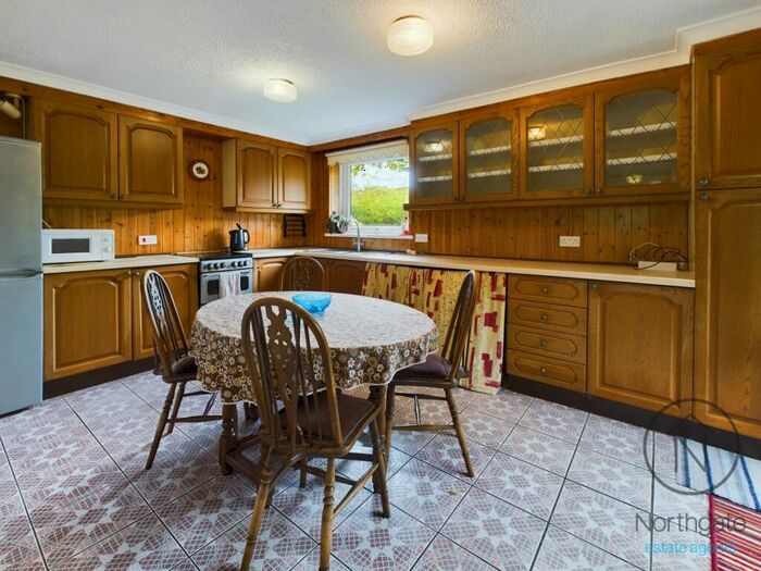2 Bedroom Detached Bungalow For Sale In Clarence Green, Newton Aycliffe, DL5
