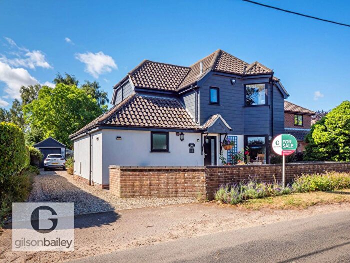 3 Bedroom Cottage For Sale In School Road, South Walsham, NR13